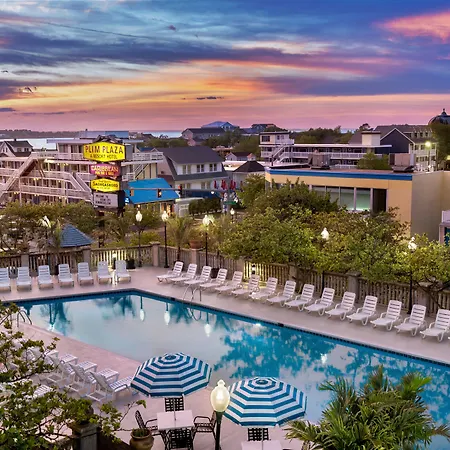 Plim Plaza Hotel
