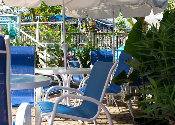Plim Plaza Hotel