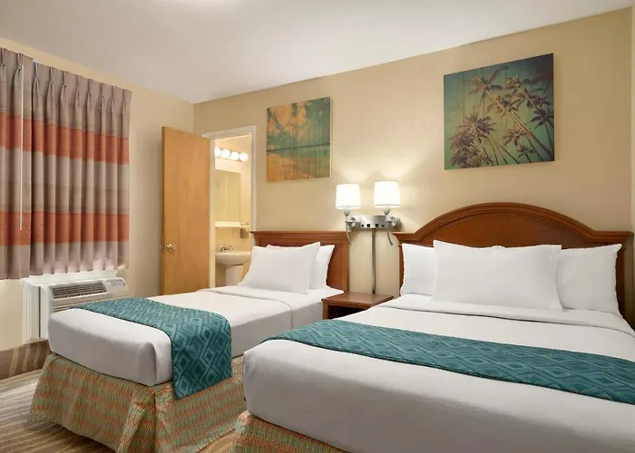 Hotel Plim Plaza 2*